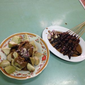 Sate Ayam & Kambing Madura H. Marzuki
