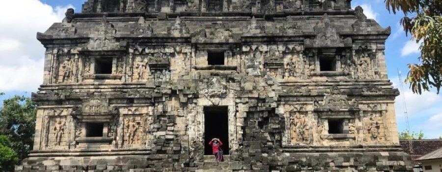 Candi Sari di Jogja