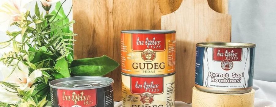 Gudeg Kaleng Bu Tjitro