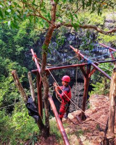 Wisata Goa Jomblang di Jogja